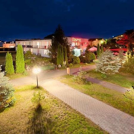 Bispol Hotel Trzebiatów Kültér fotó