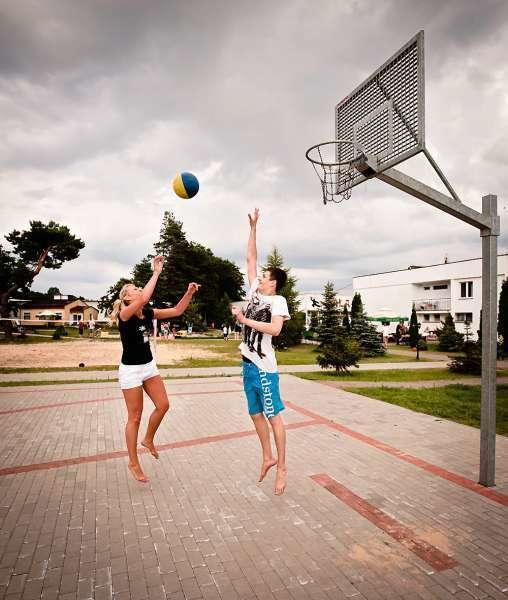 Bispol Hotel Trzebiatów Kültér fotó